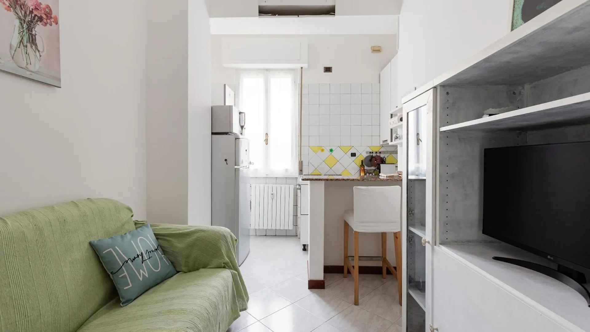 Zara Comfy Apartment - 110M From Istria M5 米兰